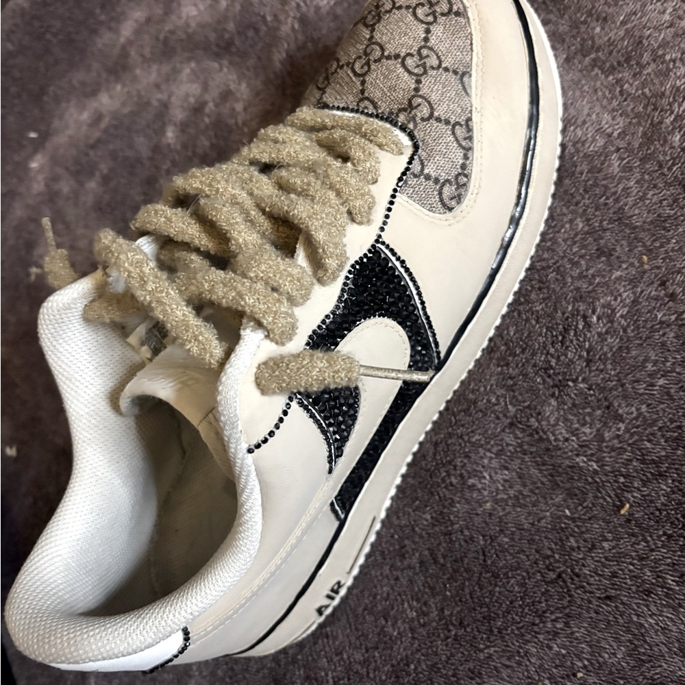 Used custom Gucci Air Force ones men sz 9